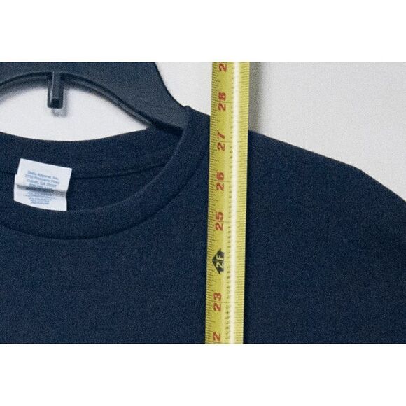 Red Bull Cliff Diving World Series 2022 Boston USA T-Shirt Navy Men's Size M - Picture 2 of 4